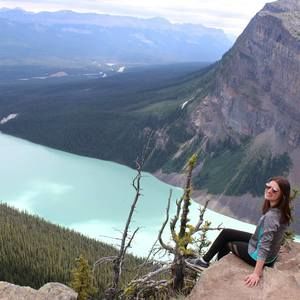 Meet your Posher, Ana